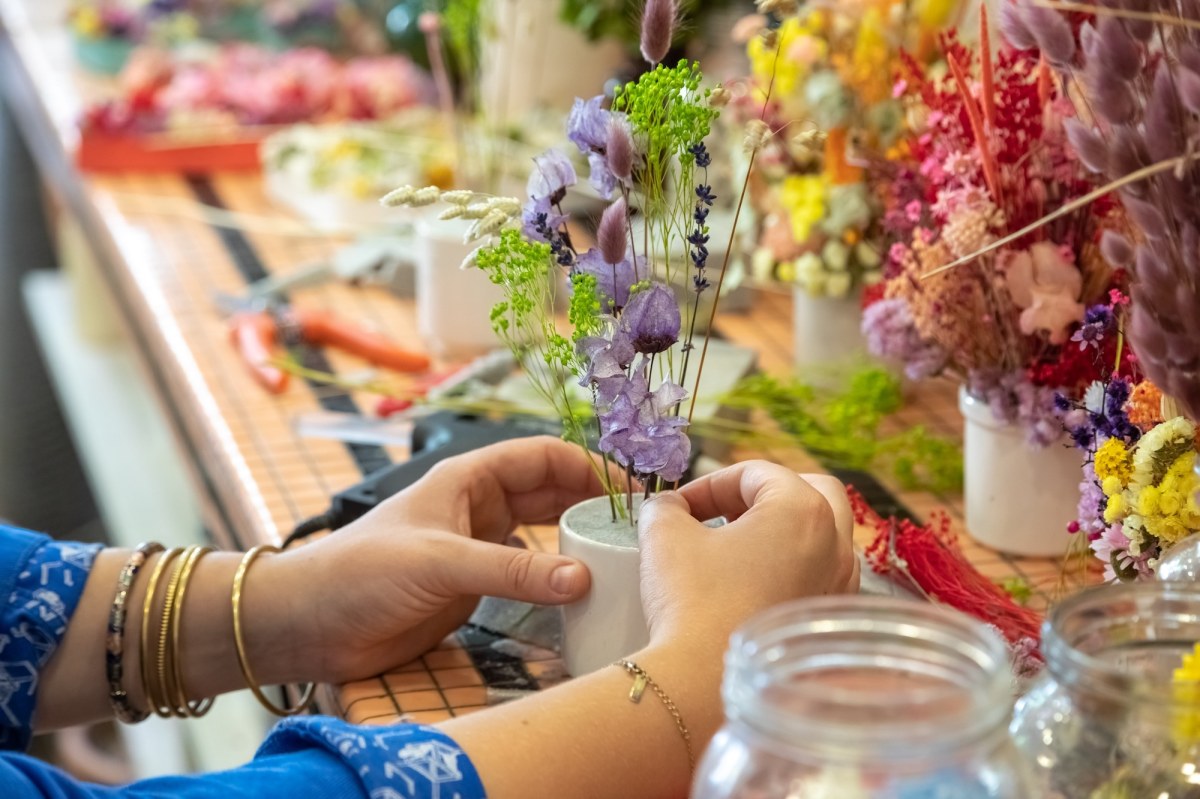 Comment faire sécher des fleurs fraiches ? – L'Établi — Le magazine de